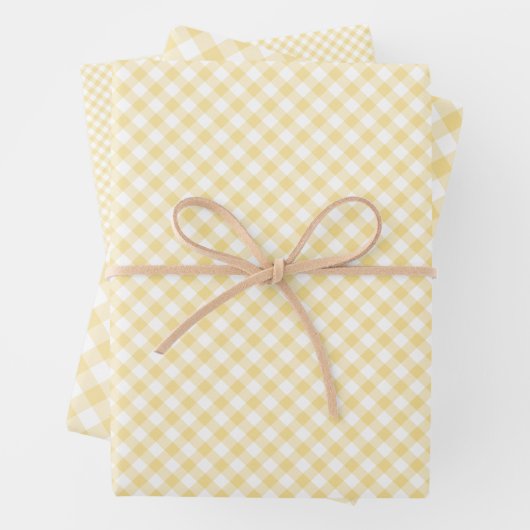 Feuille De Papier Cadeau Gingham Rétro Jaune Canari (En situation)