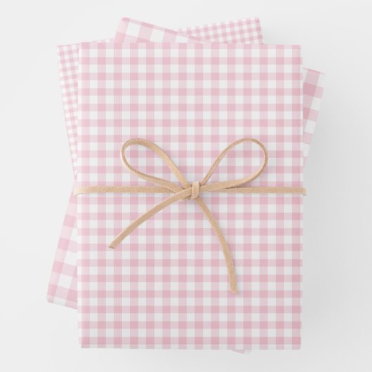 Feuille De Papier Cadeau Gingham rose classique (En situation)