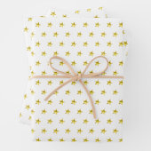 Feuille De Papier Cadeau Gold star motif métallique élégant chic (En situation)
