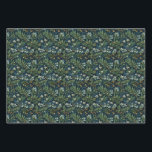 Feuille De Papier Cadeau Golden Holly et le feuillage d'hiver<br><div class="desc">Ce papier d'emballage de Noël,  alliant d'élégantes baies dorées au feuillage à feuillage persistant luxuriant et des fleurs blanches à la poinsettia,  est parfait pour ajouter une touche de charme traditionnel de vacances à vos cadeaux ou projets do-it-yourself.</div>