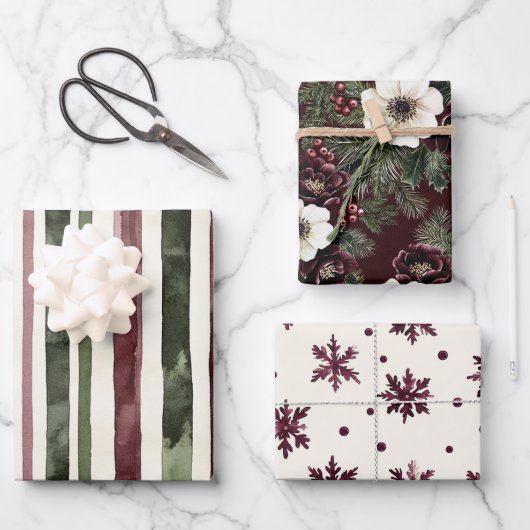 Feuille De Papier Cadeau Green Burgundy Red Stripes Floral Christmas (Recto)