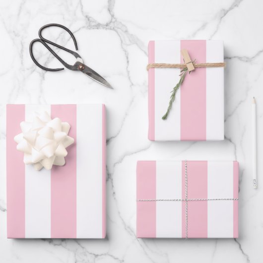 Feuille De Papier Cadeau Grilles Verticales Bébé Rose Et Blanc Gratté (Recto)