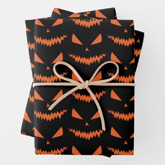 Feuille De Papier Cadeau Halloween effrayant Jack OLantern visage orange no (En situation)