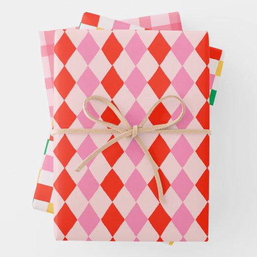 Feuille De Papier Cadeau Hand Drawn Pink Christmas Geometric (En situation)
