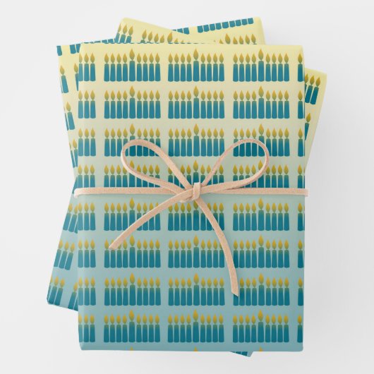 Feuille De Papier Cadeau Hanoukka Candles  (En situation)