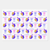 Feuille De Papier Cadeau Hanoukka Dreidels : Un monogramme coloré (Devant)