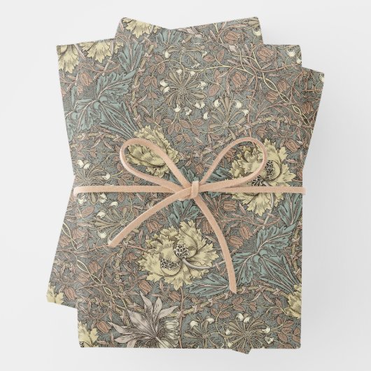 Feuille De Papier Cadeau Honeysucké Delight William Morris Larkspur (En situation)