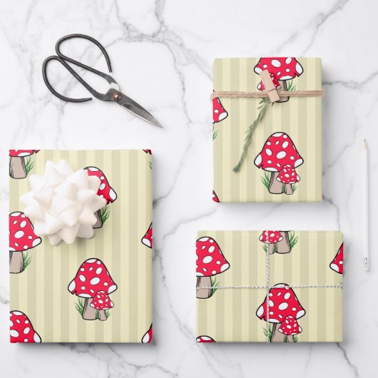 Feuille De Papier Cadeau Illustration du petit champignon (Recto)