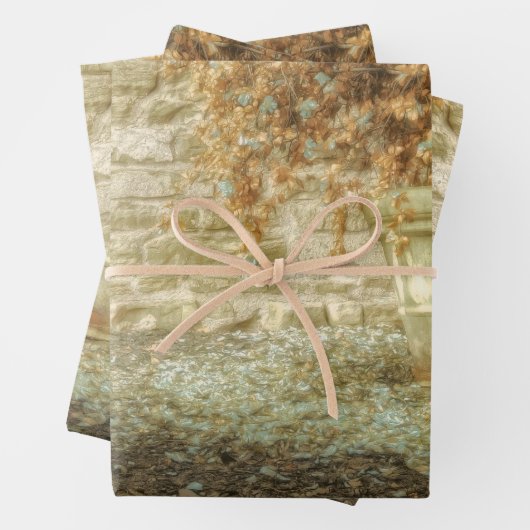 Feuille De Papier Cadeau Jardin d'automne rustique (En situation)