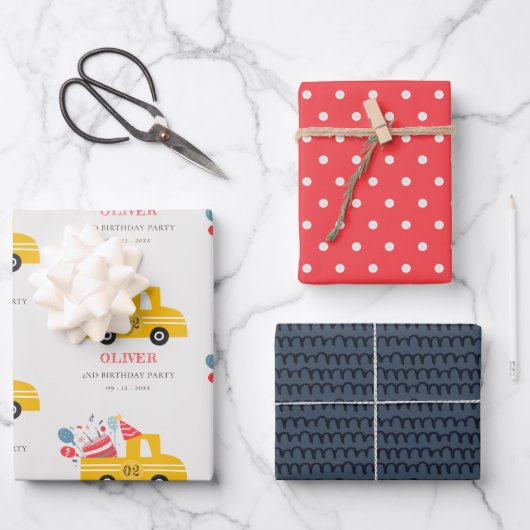 Feuille De Papier Cadeau Jaune mignon Quel Âge Anniversaire Fête Fête Fête (Recto)