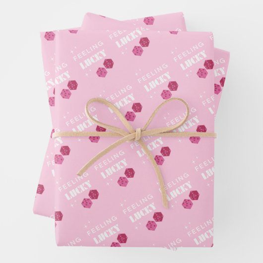 Feuille De Papier Cadeau Je me sens chanceuse, fille chanceuse, fille chanc (En situation)