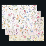 Feuille De Papier Cadeau Joli jardin botanique floral de prairie fleurie<br><div class="desc">Beaux papiers d'emballage inspirés du style bohème avec des fleurs sauvages aquarelles joyeuses dans diverses nuances de rose,  lavande,  jaune,  bleu et vert.</div>