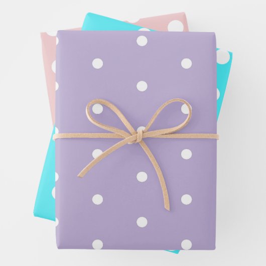 Feuille De Papier Cadeau Joli Pointillé (En situation)