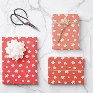 Feuille De Papier Cadeau Jolies Fleurs Blanches Sur Rose