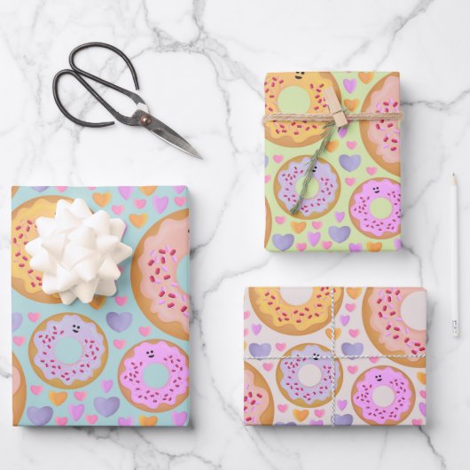 Feuille De Papier Cadeau Jolis donuts et cœurs pastel (Recto)