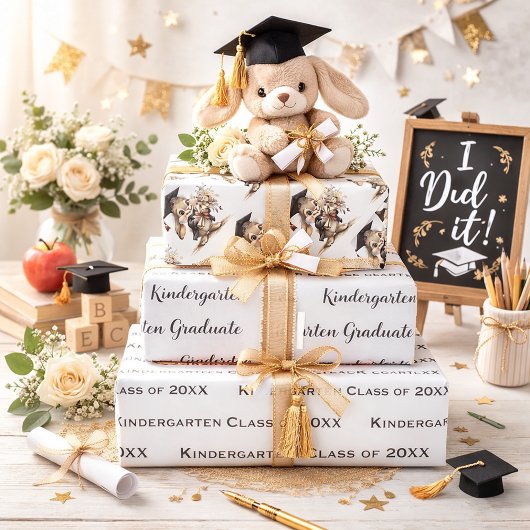 Feuille De Papier Cadeau Kindergarten Graduation 