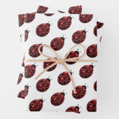 Feuille De Papier Cadeau Ladybug parties scintillant scintille motif rouge  (En situation)
