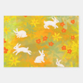 Feuille De Papier Cadeau lapins blancs dans une prairie (Devant 3)