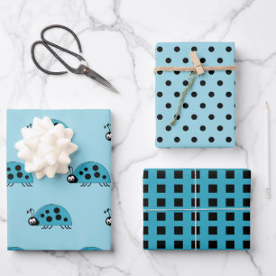 Feuille De Papier Cadeau Les Ladybugs, points et carrés turquoises et noirs