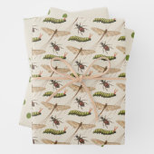 Feuille De Papier Cadeau Log Bug Insect Nom personnalisé 1er anniversaire (En situation)