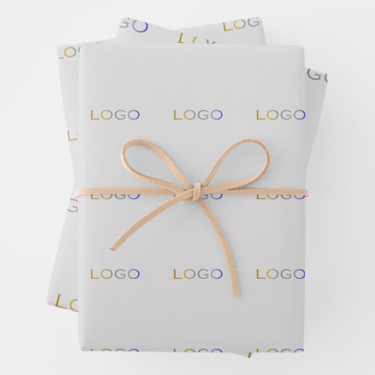 Feuille De Papier Cadeau Logo d'entreprise Élégante marque simple (En situation)