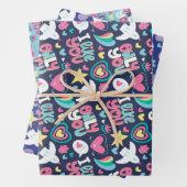 Feuille De Papier Cadeau Love and Heart Blue Doodle Motif Saint Valentin (En situation)