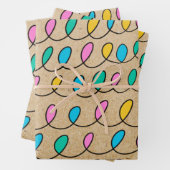 Feuille De Papier Cadeau Lumières de Noël Rustique Kraft (En situation)