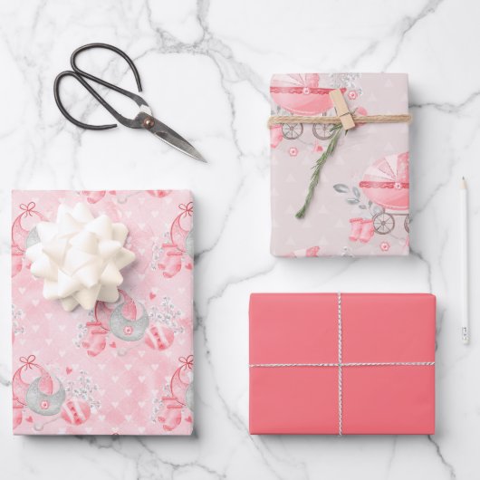 Feuille De Papier Cadeau Mère attenante fille bébé rose (Recto)