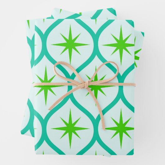 Feuille De Papier Cadeau Mid-Century Green Starbursauts sur Ogee Motif (En situation)