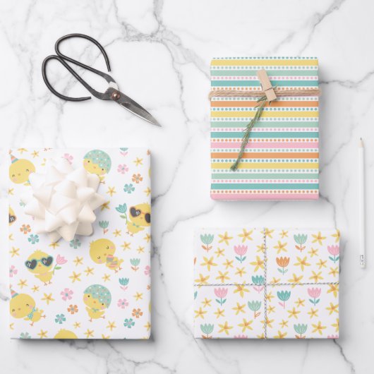 Feuille De Papier Cadeau Mignons poussins de Pâques avec fleurs et oeufs (Recto)