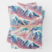Feuille De Papier Cadeau Montagnes Retro Snowy Pastel (En situation)