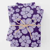 Feuille De Papier Cadeau Motif à fleurs - violet (En situation)
