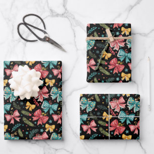 Feuille De Papier Cadeau Motif à mâchoires avec étoiles et branches de pin