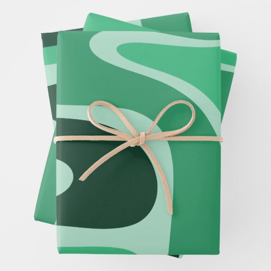 Feuille De Papier Cadeau Motif Abstrait Copacé Rétro en Vert (En situation)