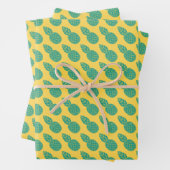 Feuille De Papier Cadeau Motif ananas (En situation)