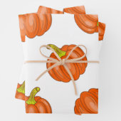 Feuille De Papier Cadeau motif citrouille (En situation)