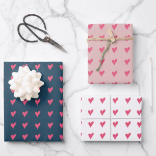 Feuille De Papier Cadeau Motif Coeur rose mignon main dessinée