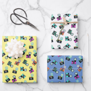 Feuille De Papier Cadeau Motif de caméra flash rétro coloré
