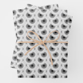 Feuille De Papier Cadeau Motif de cercles géométriques B&W (En situation)