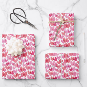 Feuille De Papier Cadeau Motif de coeur aquarelle