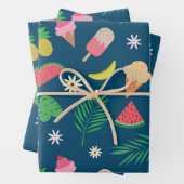 Feuille De Papier Cadeau Motif de fruits et glaces d'été (En situation)