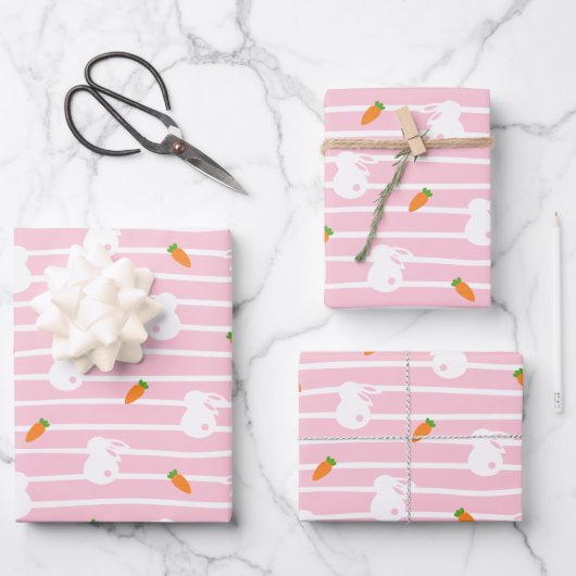 Feuille De Papier Cadeau Motif de lapin rose et de carotte (Recto)