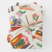 Feuille De Papier Cadeau Motif de livre (En situation)