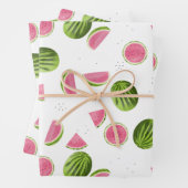 Feuille De Papier Cadeau Motif de pastèque rose et vert d'été (En situation)