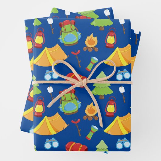 Feuille De Papier Cadeau Motif du camp d'été (En situation)
