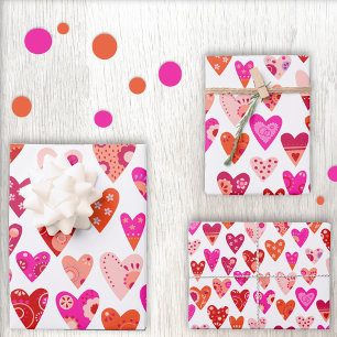 Feuille De Papier Cadeau Motif du coeur rose rouge