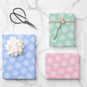 Feuille De Papier Cadeau Motif Flocon de Neige Blanc Scandinave sur Fond Pa
