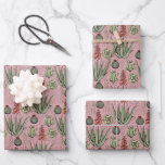 Feuille De Papier Cadeau Motif floral élégant rose et vert<br><div class="desc">Cet ensemble de feuilles de papier d'emballage à motif floral élégant comprend 3 feuilles séparées avec un motif mignon de plantes d'Aloe Vera vertes et orange, de succulentes et de cactus dessinés à la main à l'encre noire sur un fond rose élégant. Parfait pour les amateurs de plantes ou les...</div>