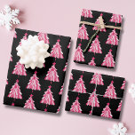 Feuille De Papier Cadeau Motif moderne Pink Black Christmas Tree<br><div class="desc">Les feuilles de papier d'emballage design moderne rose et noir de Noël. Vous pouvez modifier la couleur de l'arrière - plan dans l'outil d'édition ou me contacter pour obtenir de l'aide. Éléments correspondants disponibles. Oeuvre d'artistes propres illustrations. Veuillez me contacter pour des demandes spéciales et personnalisation. © Zoe Chapman Design...</div>