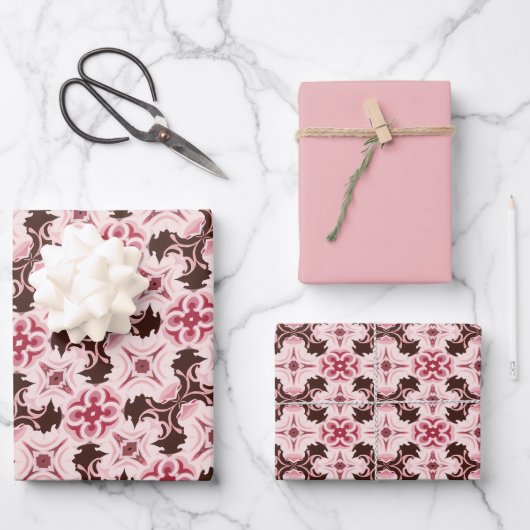 Feuille De Papier Cadeau Motif rose et chocolat (Recto)